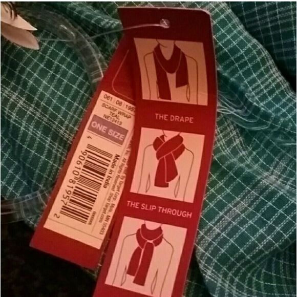 Scarf wrap - Picture 2 of 2